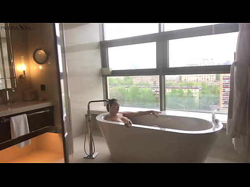 ❤️ Hiiglaslik beib kirglikult oma tussu riivimas vannitoas ️❌ Super porno at porn et.hentai-id.ru ❌️