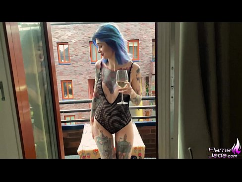 ❤️ Hiiglaslik tüdruk imeb neeluga ja keppib kirglikult vaba taeva all ️❌ Super porno at porn et.hentai-id.ru ❌️